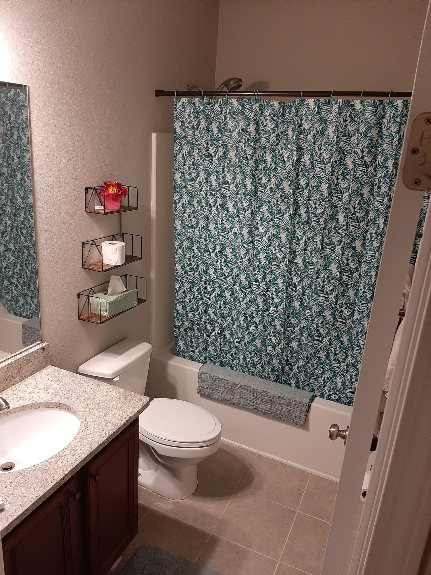 HAMMOCK BAY - Residential Lease