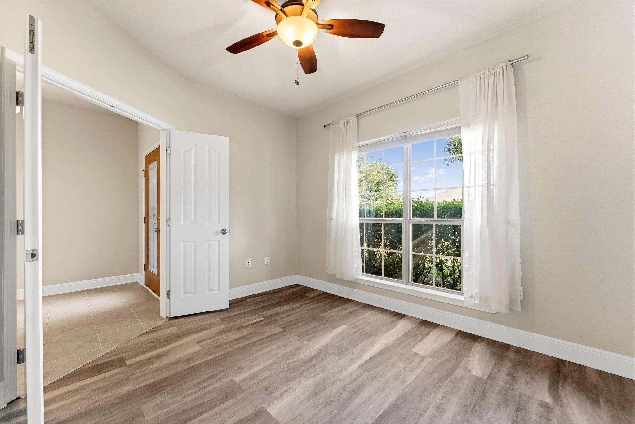 HAMMOCK BAY - Residential Lease