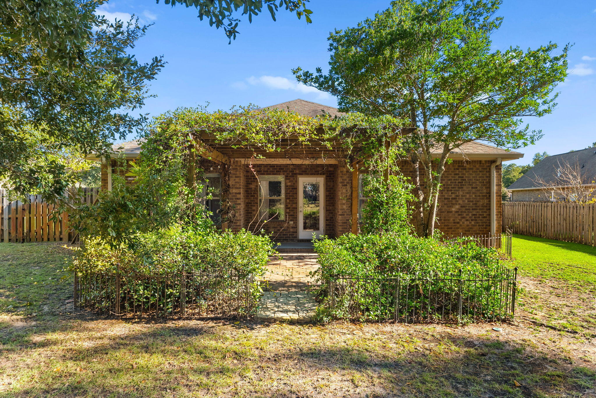 HAMMOCK BAY - Residential Lease