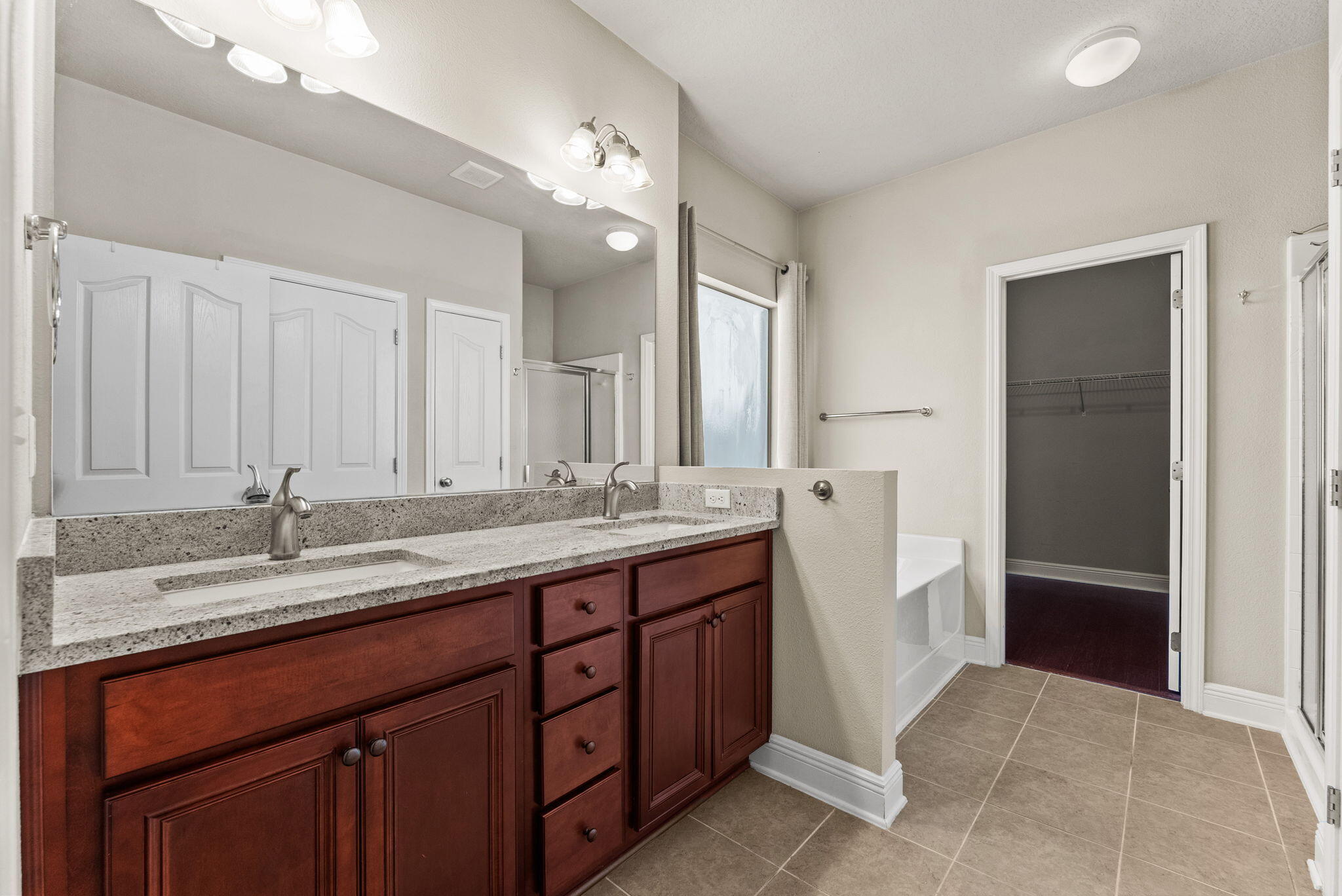 HAMMOCK BAY - Residential Lease