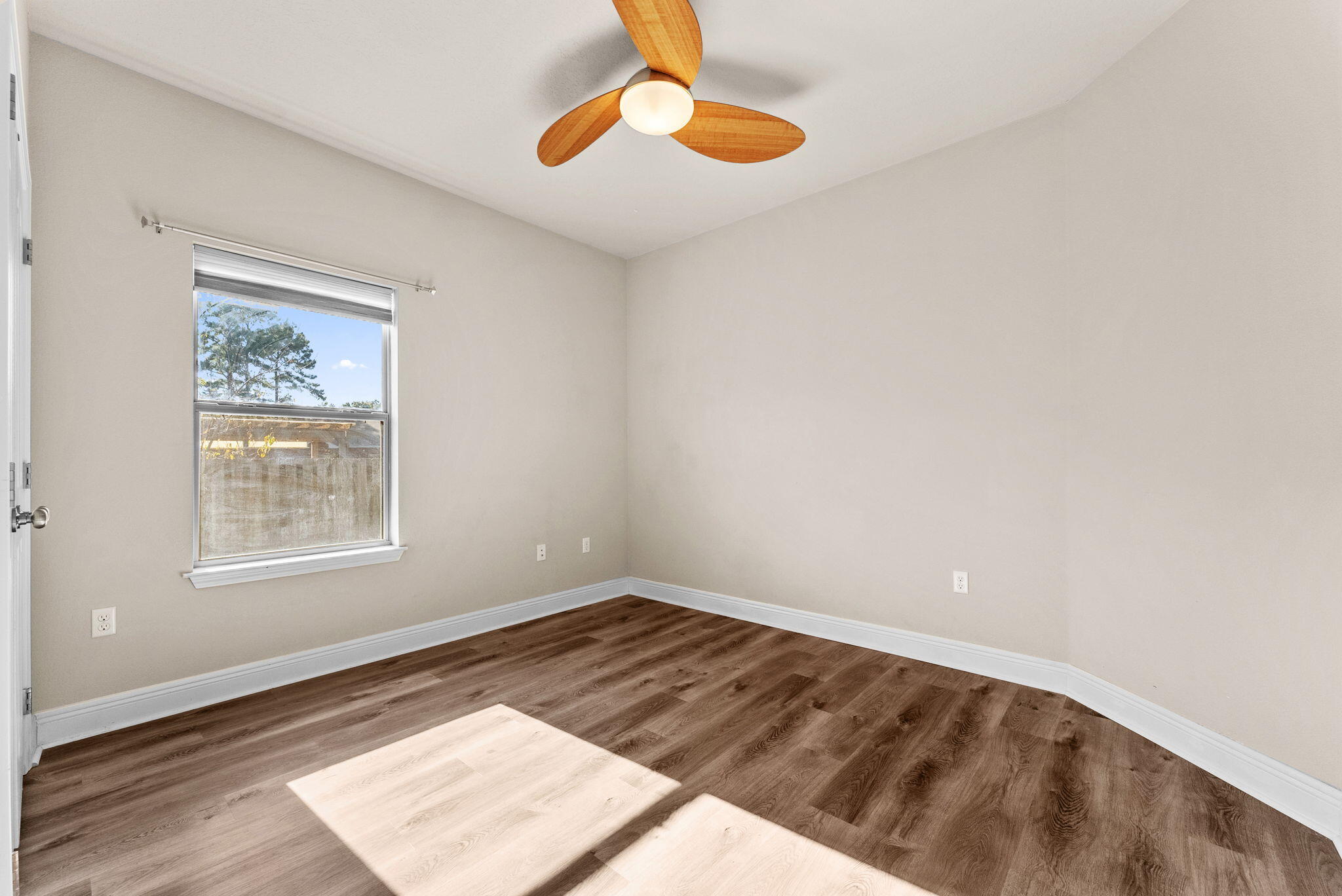 HAMMOCK BAY - Residential Lease