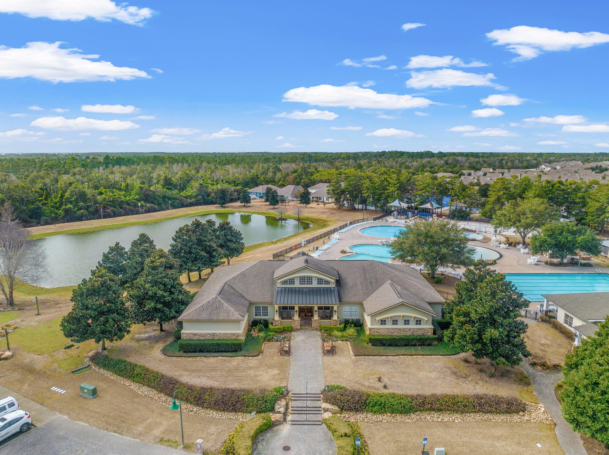 HAMMOCK BAY - Residential Lease