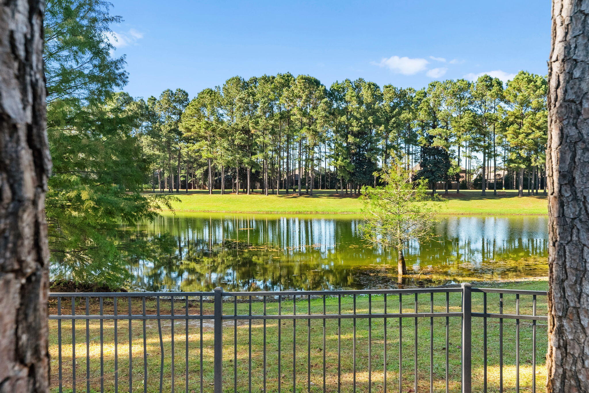 HAMMOCK BAY - Residential Lease