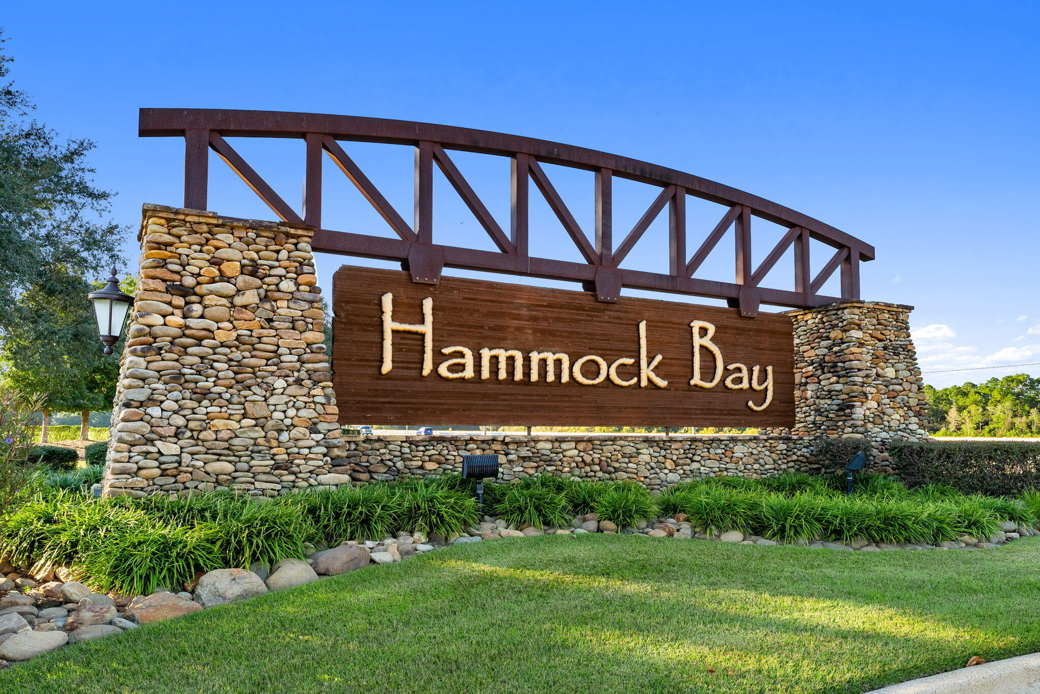HAMMOCK BAY - Residential Lease