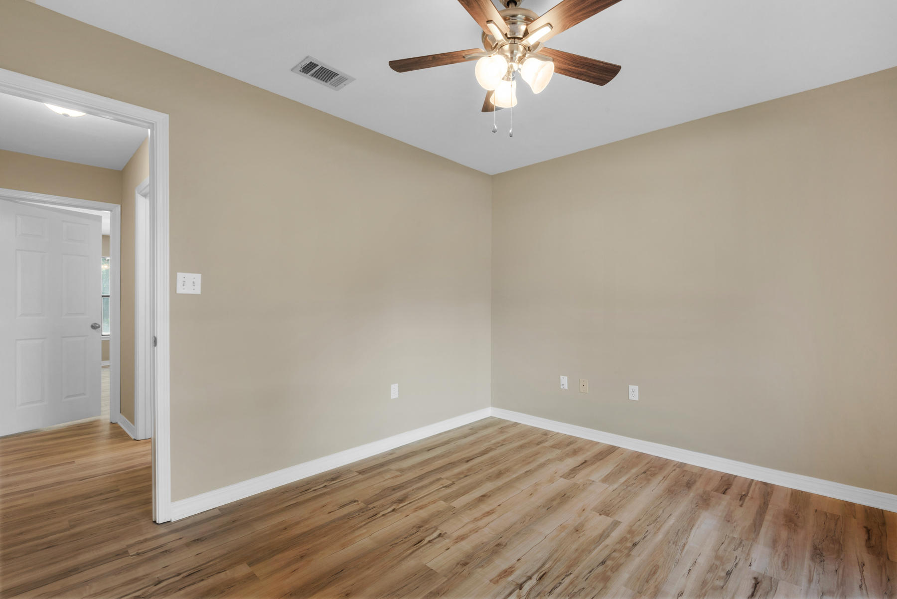 ROCKY BAYOU COUNTRY CLUB ESTATES 4 - Residential