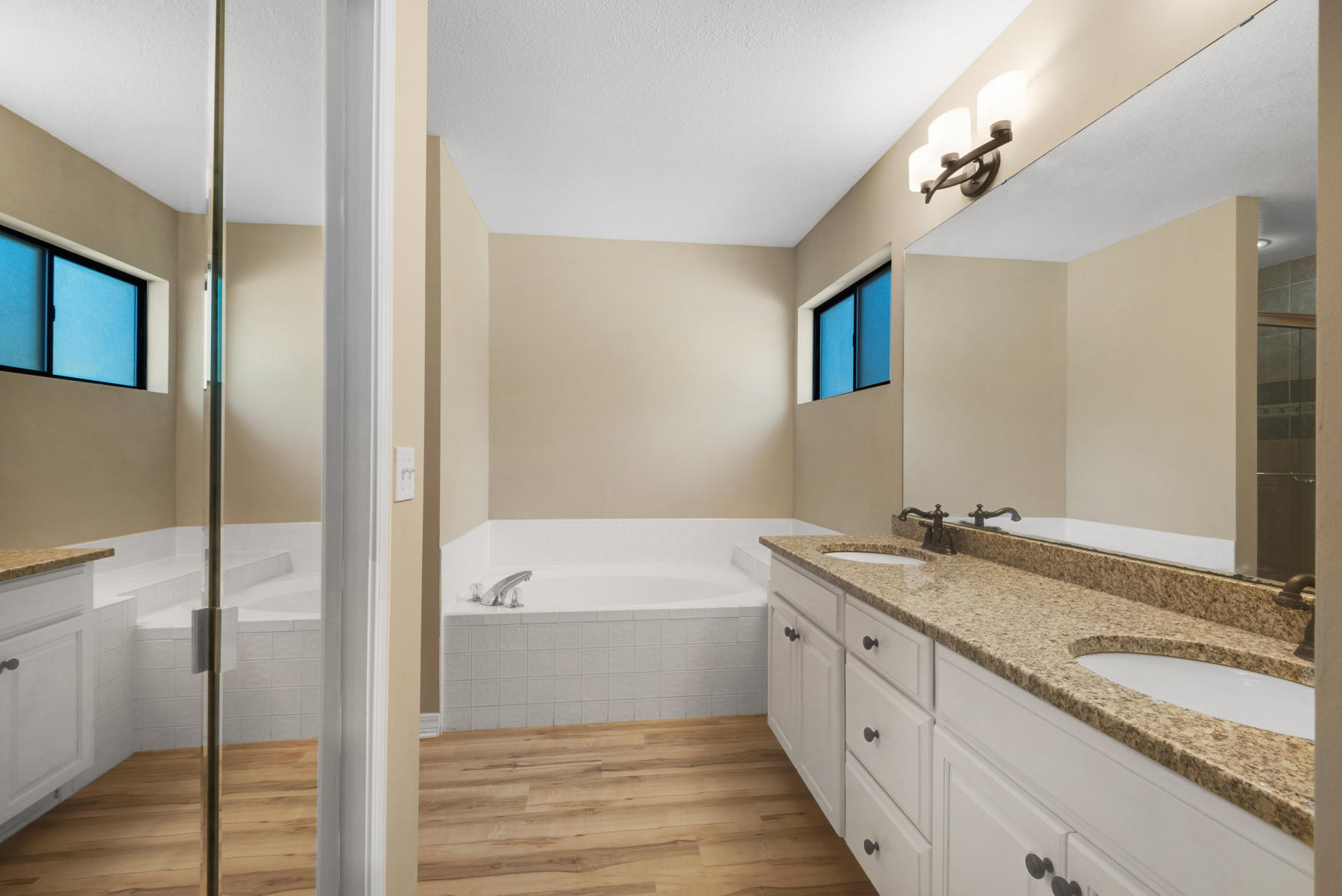 ROCKY BAYOU COUNTRY CLUB ESTATES 4 - Residential