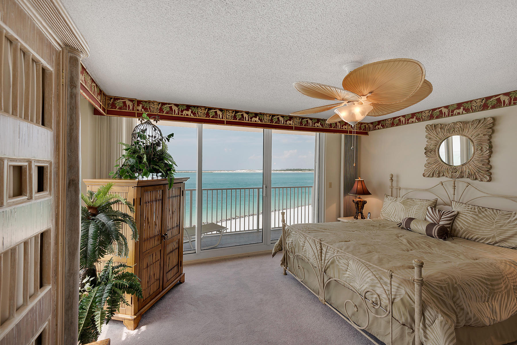 WATERVIEW TOWERS - Residential