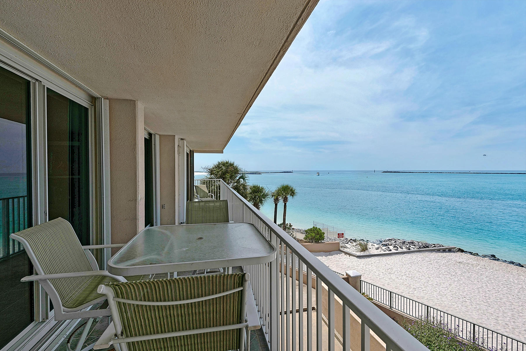 WATERVIEW TOWERS - Residential