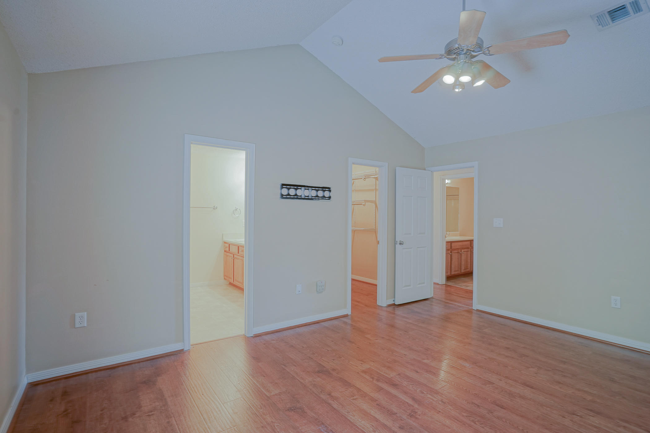 FAIRCHILD ESTATES - Residential