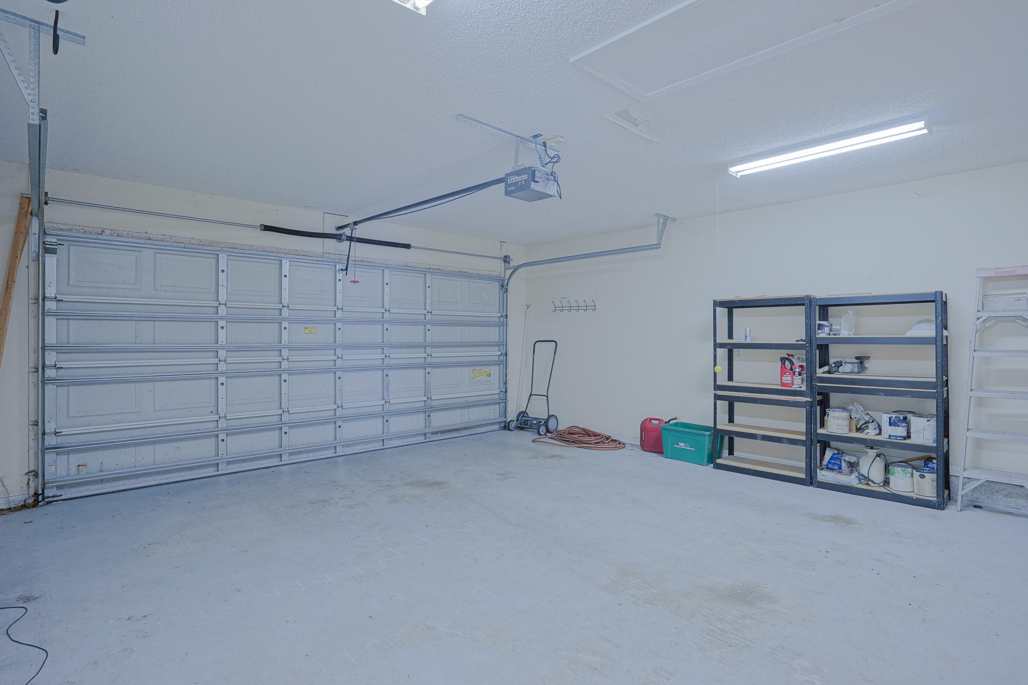 FAIRCHILD ESTATES - Residential