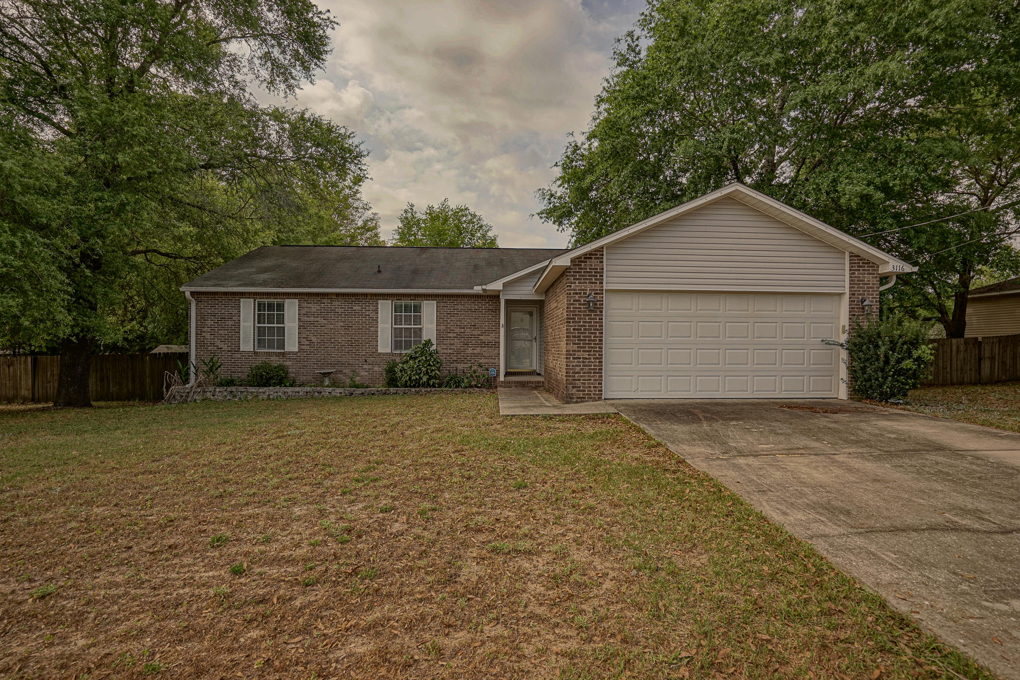 FAIRCHILD ESTATES - Residential