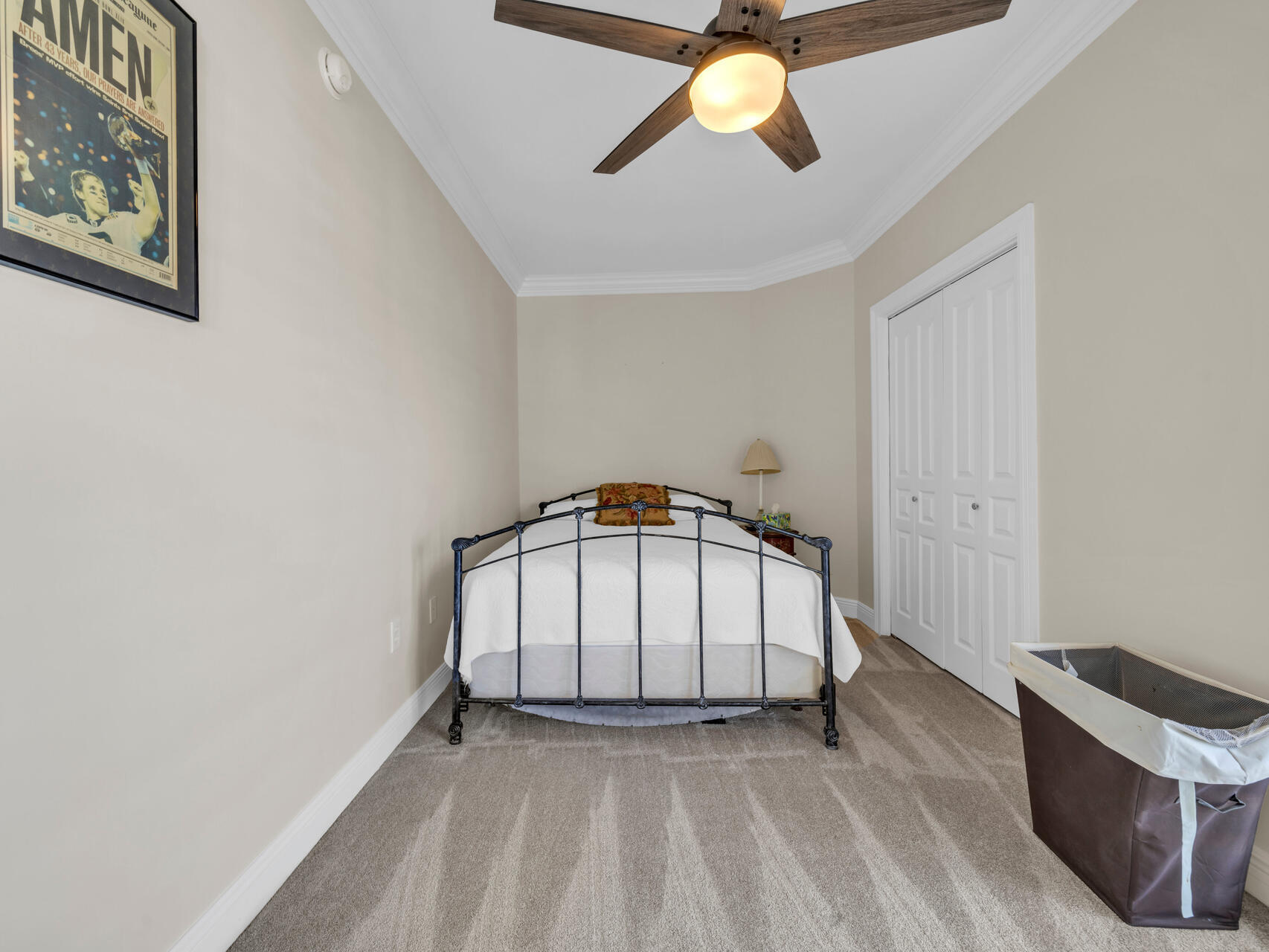 HOLIDAY ISLE TOWERS CONDO - Residential