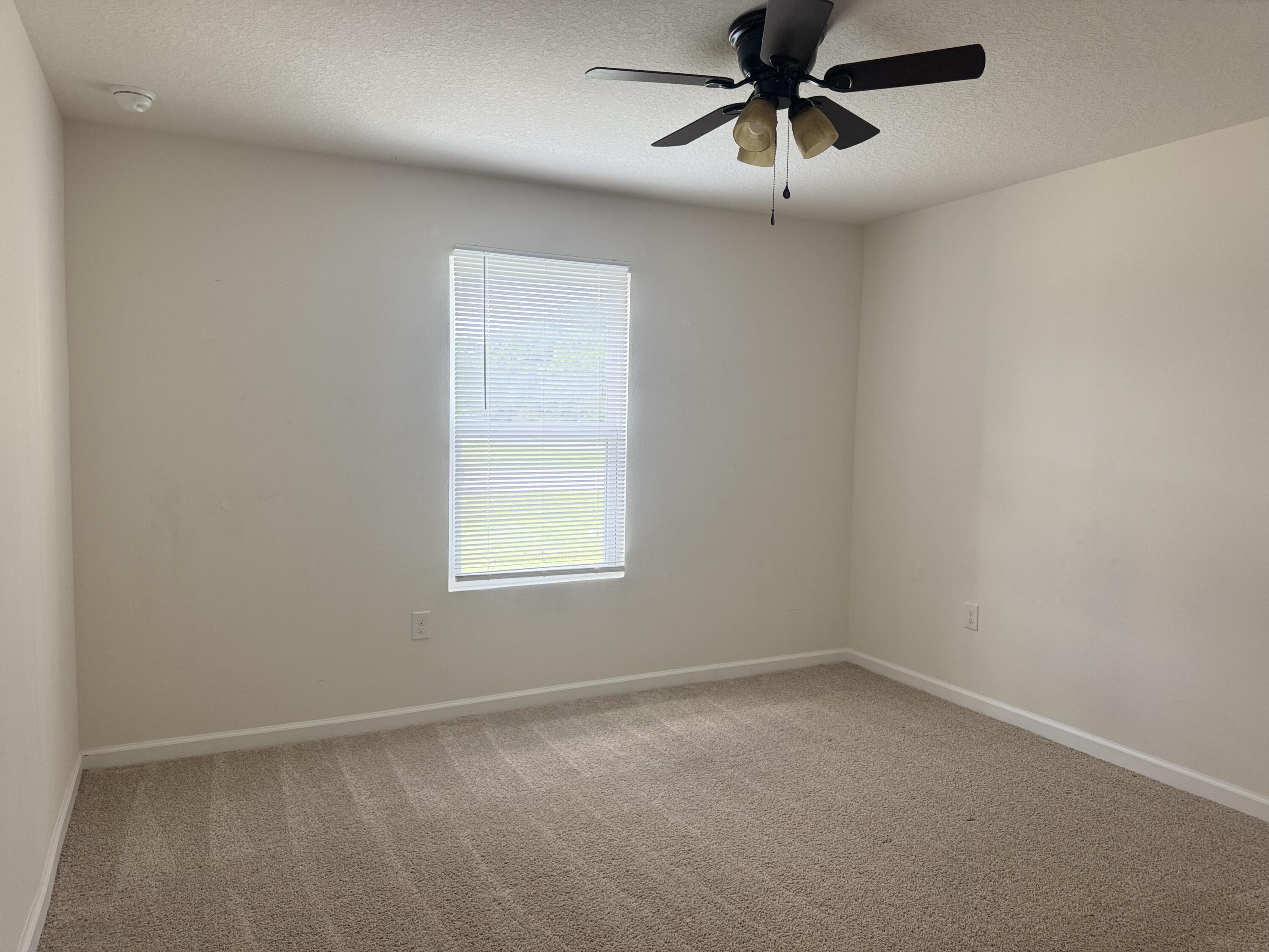 Redstone Commons - Residential Lease