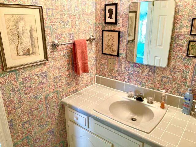 TOWN OF DEFUNIAK SPRINGS - Residential