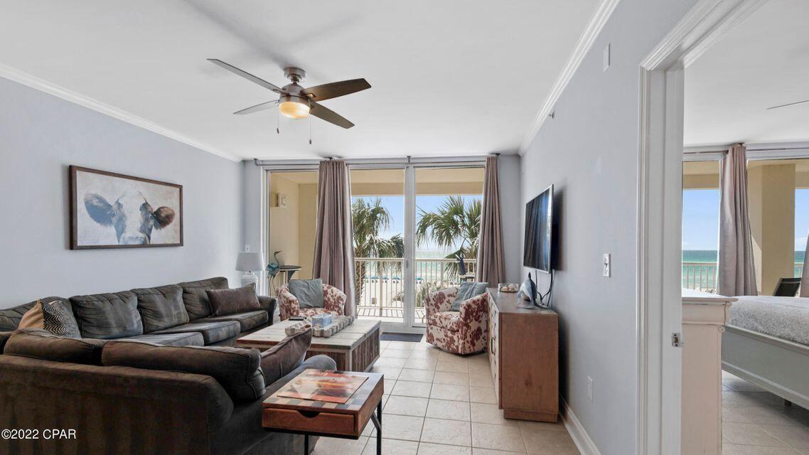 MAJESTIC BEACH TOWERS I - Residential