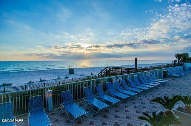 MAJESTIC BEACH TOWERS I - Residential