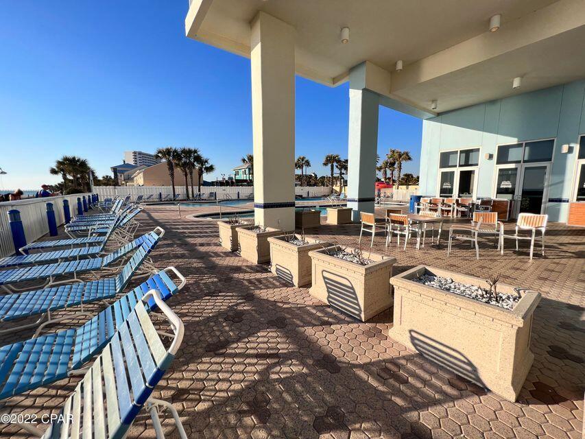 MAJESTIC BEACH TOWERS I - Residential