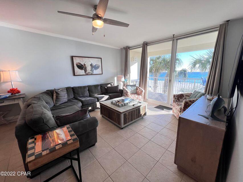 MAJESTIC BEACH TOWERS I - Residential