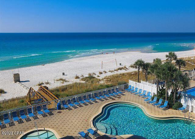 MAJESTIC BEACH TOWERS I - Residential