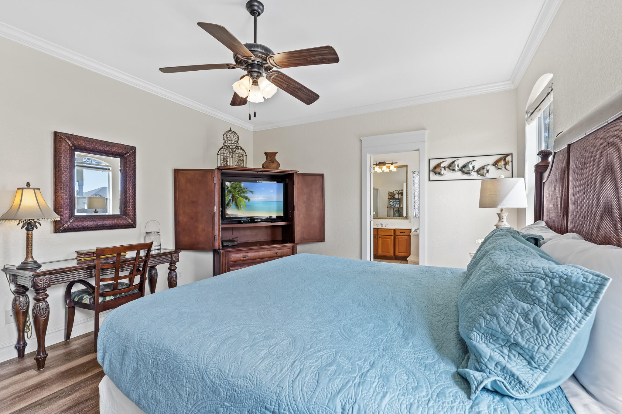 EMERALD SHORES - Residential Lease