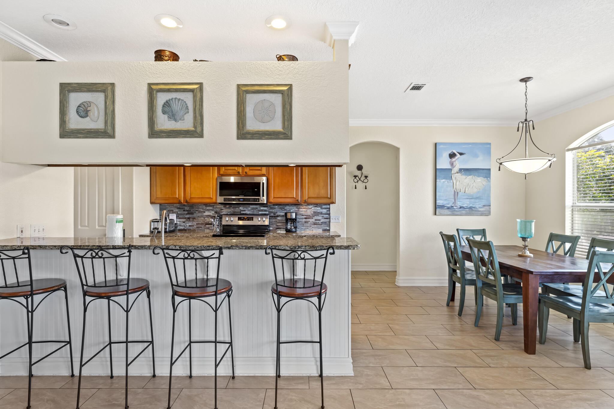 EMERALD SHORES - Residential Lease