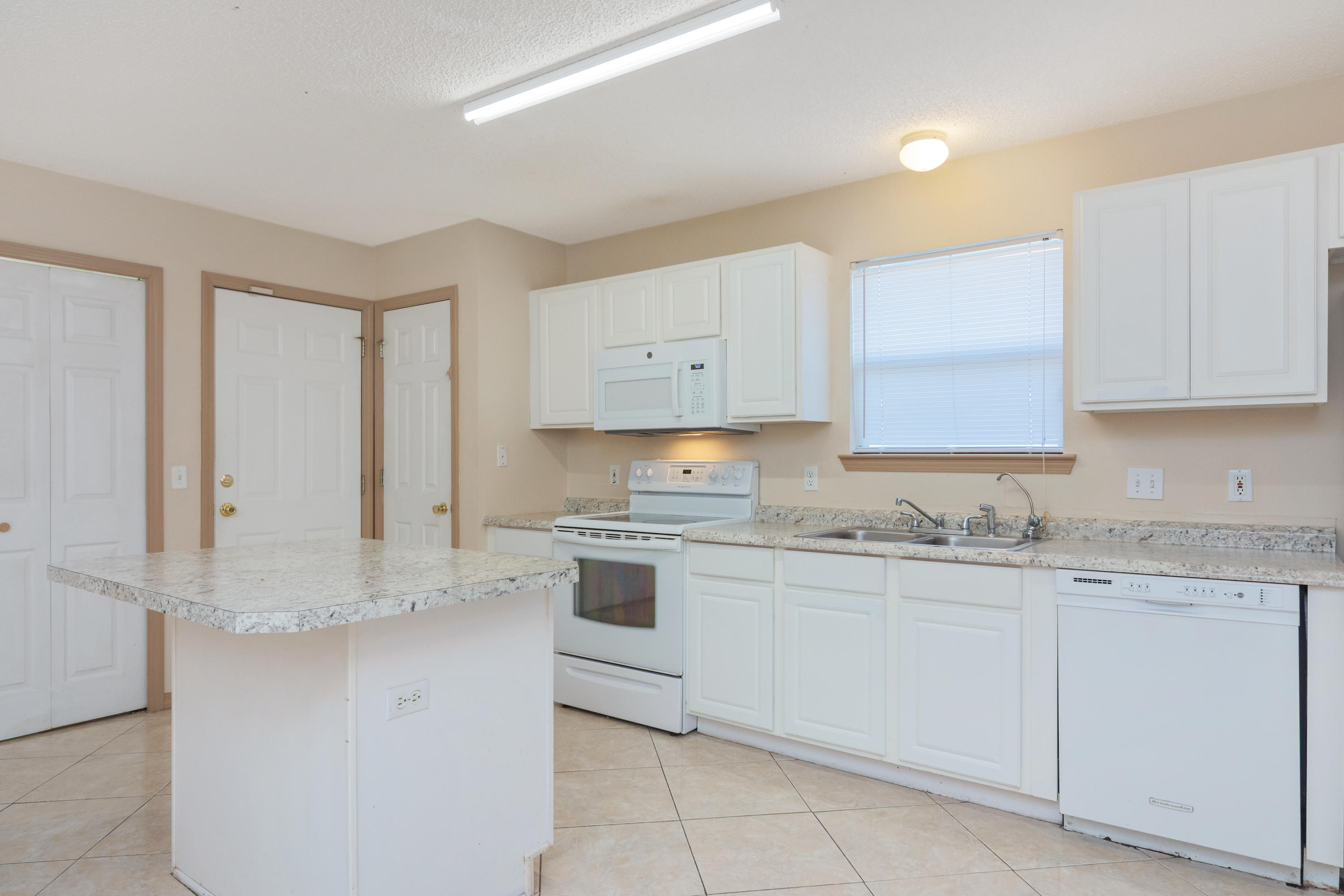 SOUTHWAY ESTATES - Residential