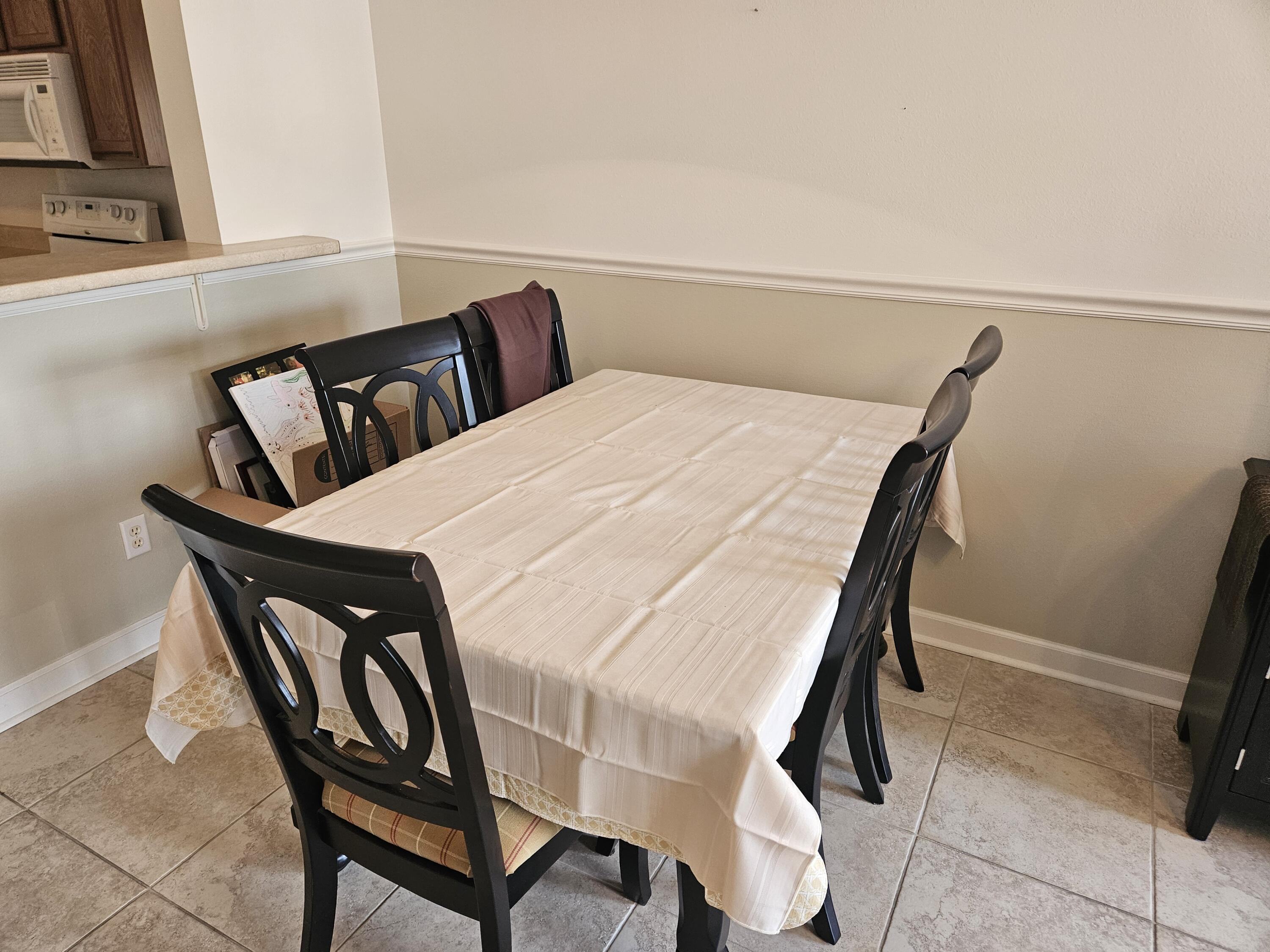SHAY LIN T/H - Residential Lease