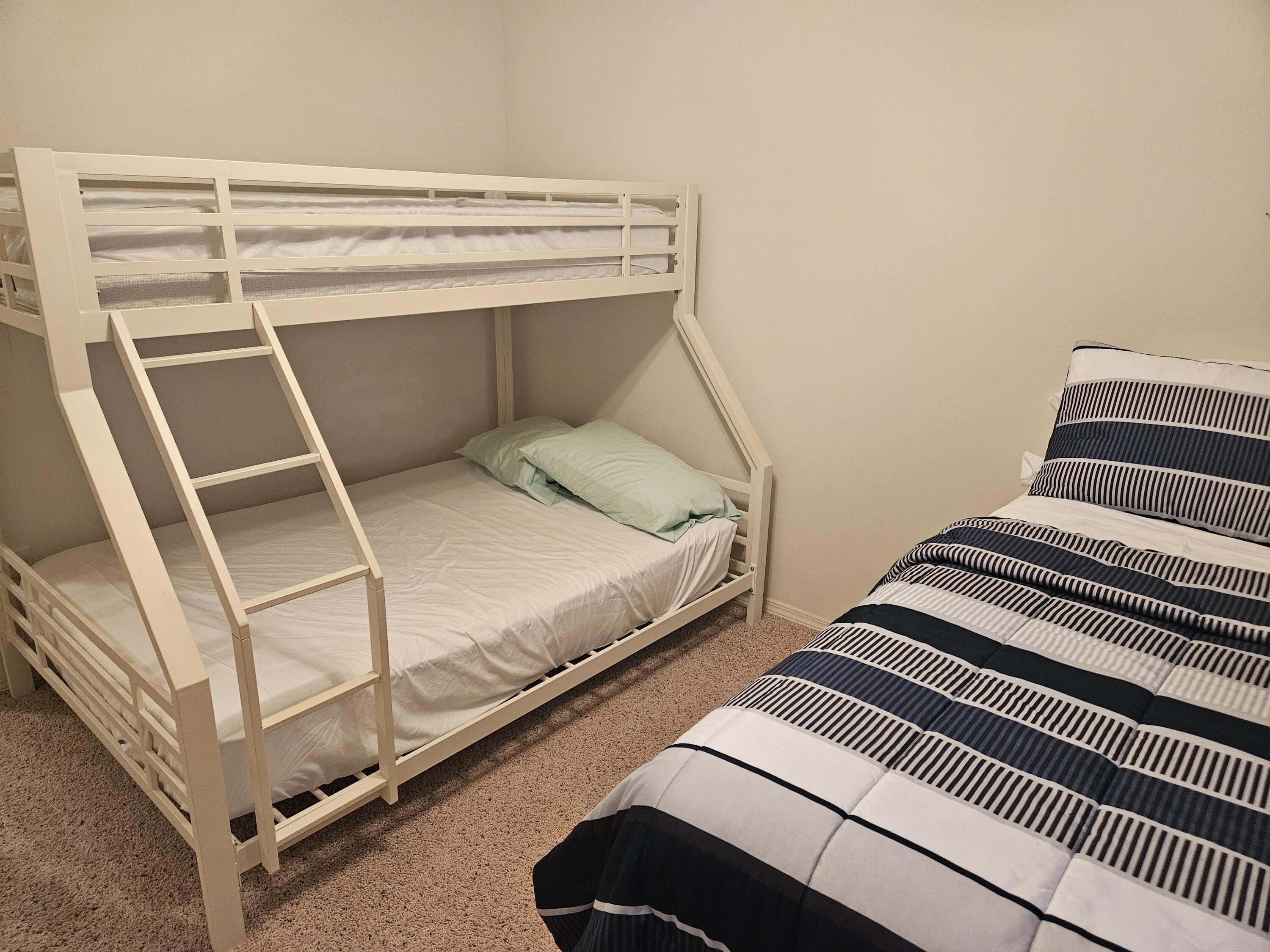 SHAY LIN T/H - Residential Lease