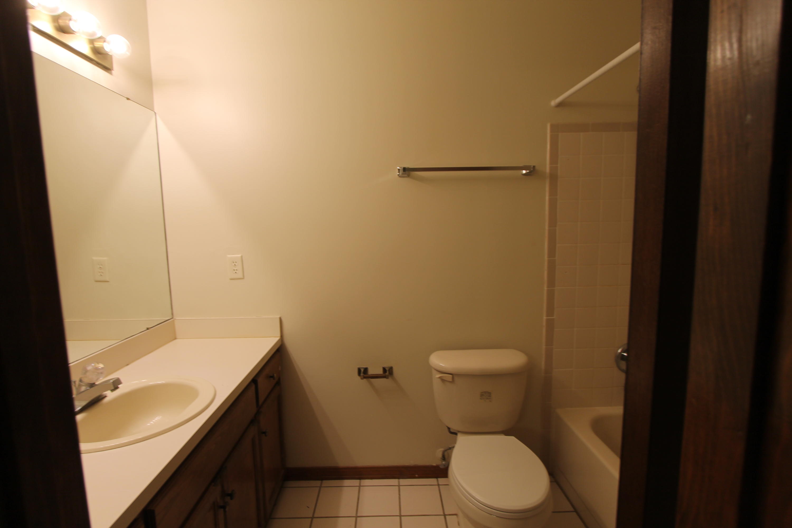 CRYSTAL LAKE ESTATES - Residential