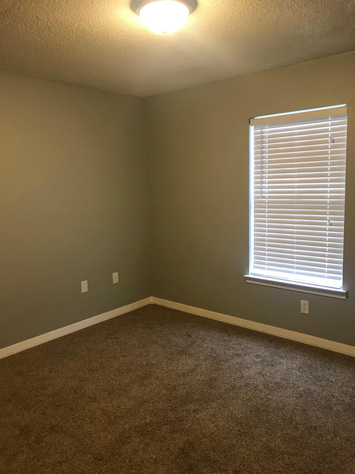 HILLTOP ACRES - Residential