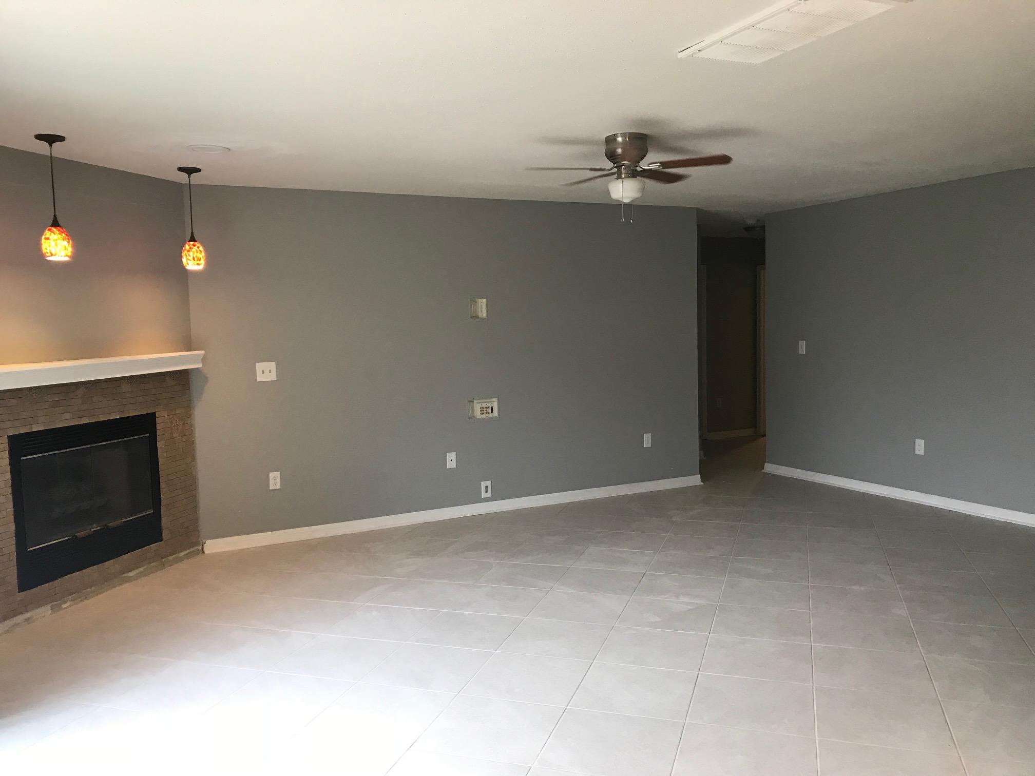 HILLTOP ACRES - Residential