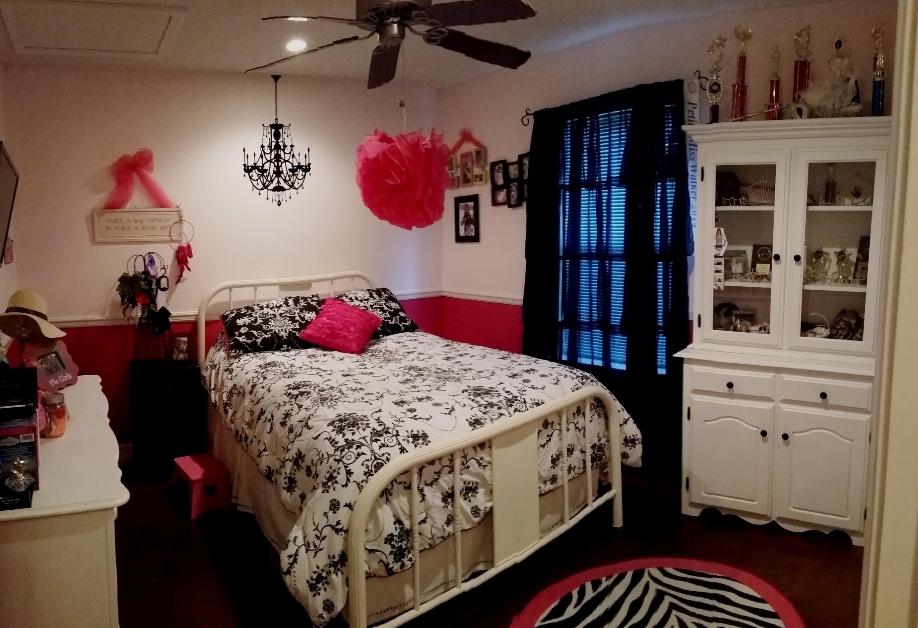 MORRIS ADD CRESTVIEW - Residential