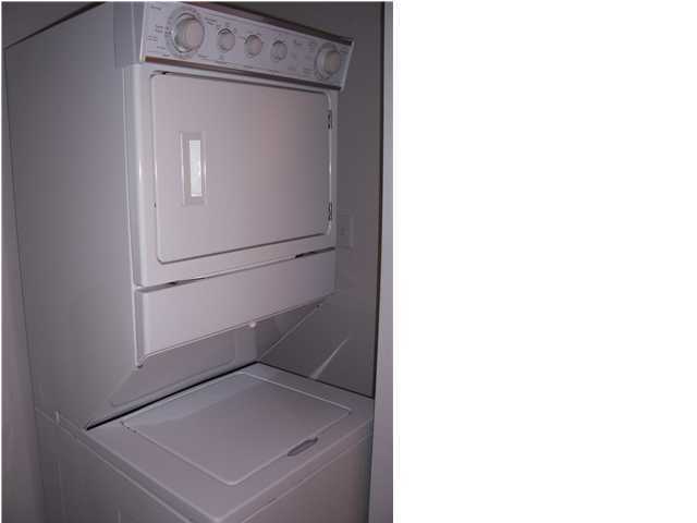 THE OAKS AT NICEVILLE PH I - Residential Lease