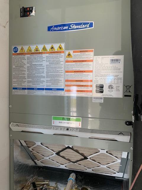 FINISTERRA CONDO - Residential