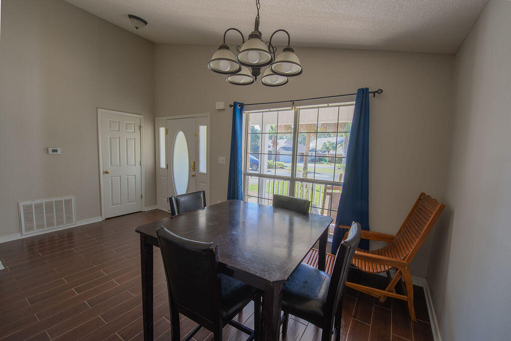 MARSH HARBOR - Residential Lease