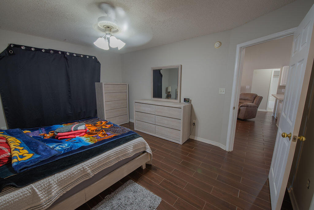 MARSH HARBOR - Residential Lease