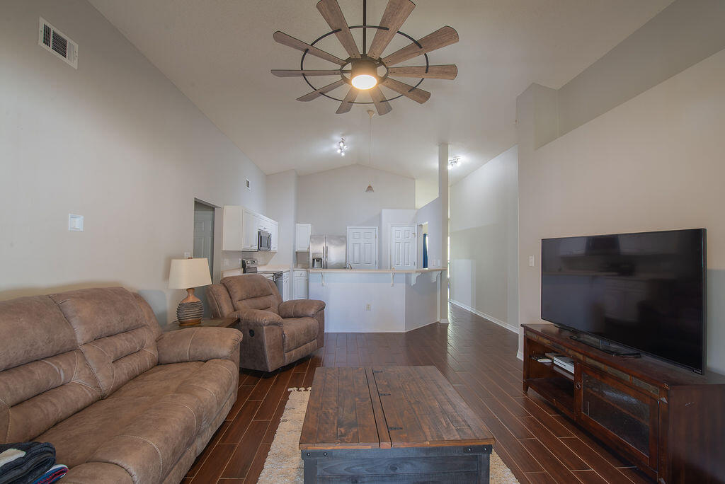 MARSH HARBOR - Residential Lease