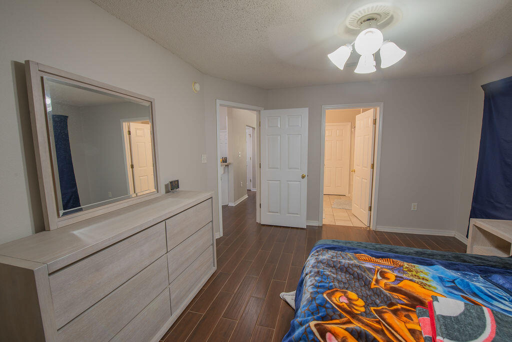 MARSH HARBOR - Residential Lease