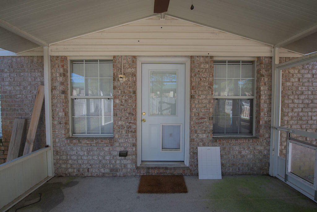 MARSH HARBOR - Residential Lease