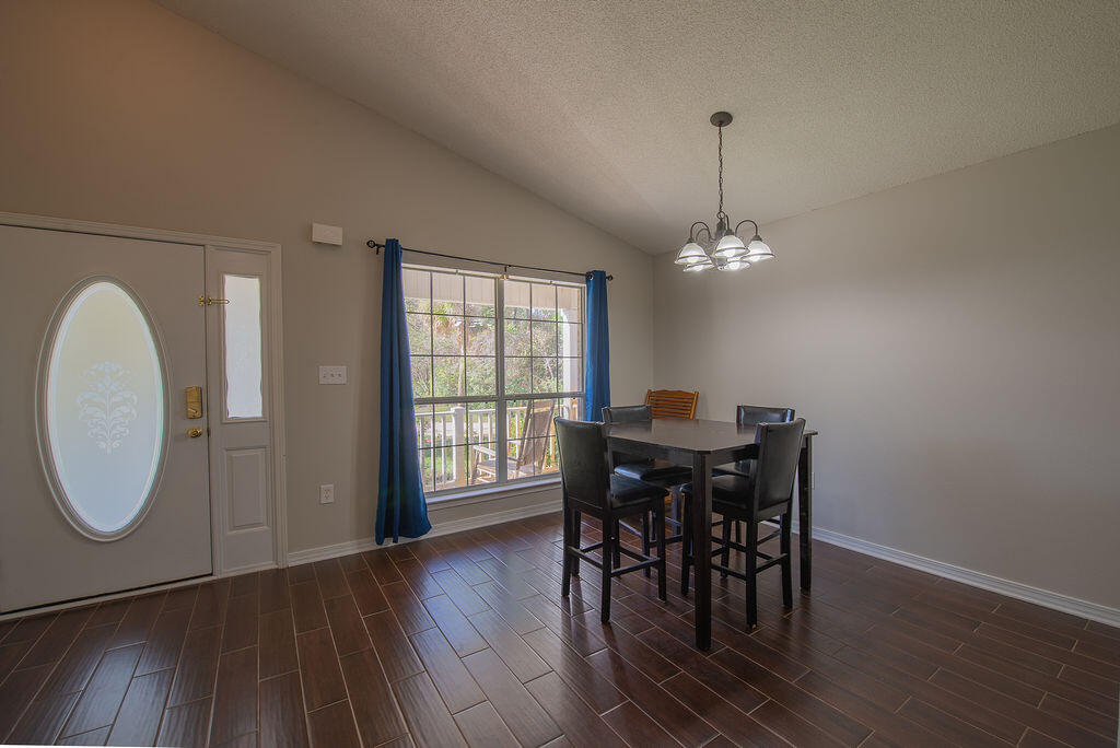 MARSH HARBOR - Residential Lease