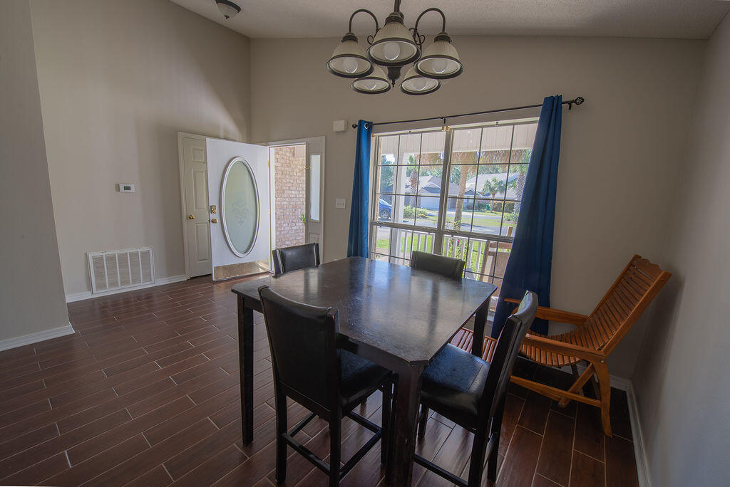 MARSH HARBOR - Residential Lease