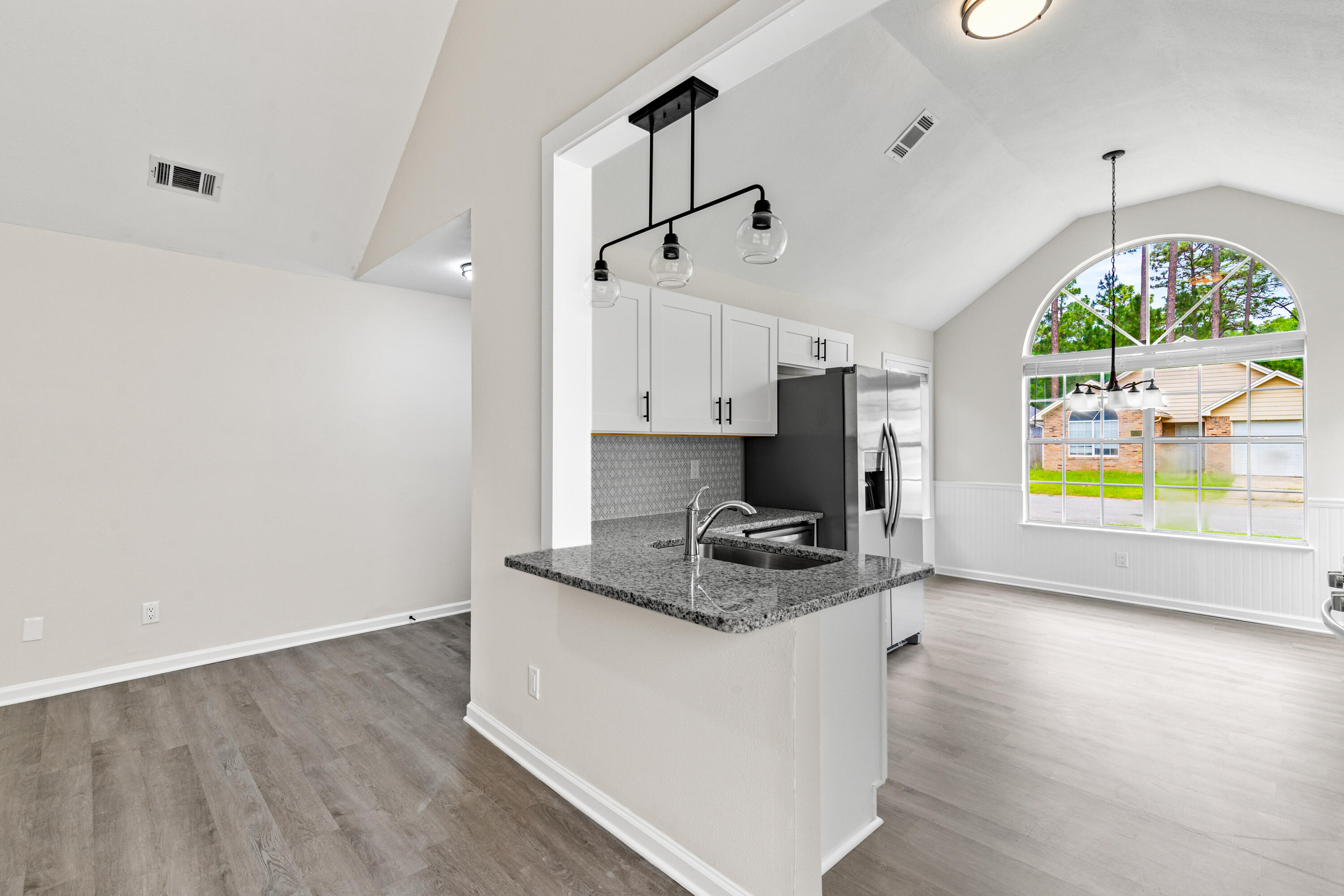 3055 Yorktown Circle