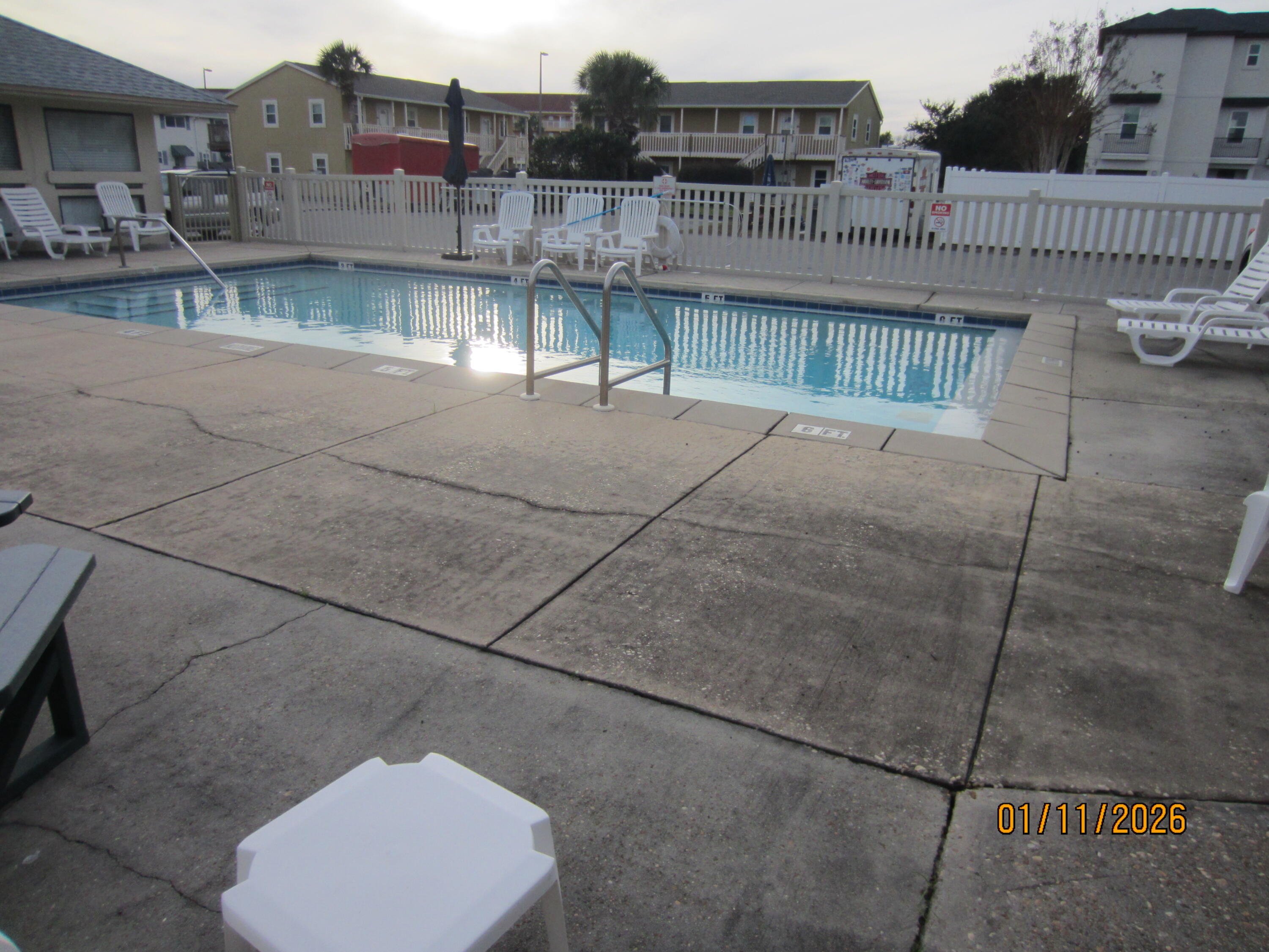 CROSS CREEK CLUB CONDO - Residential