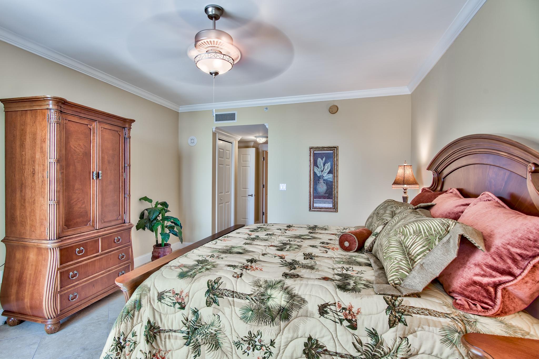 ST. THOMAS AT SILVER SHELLS - Residential