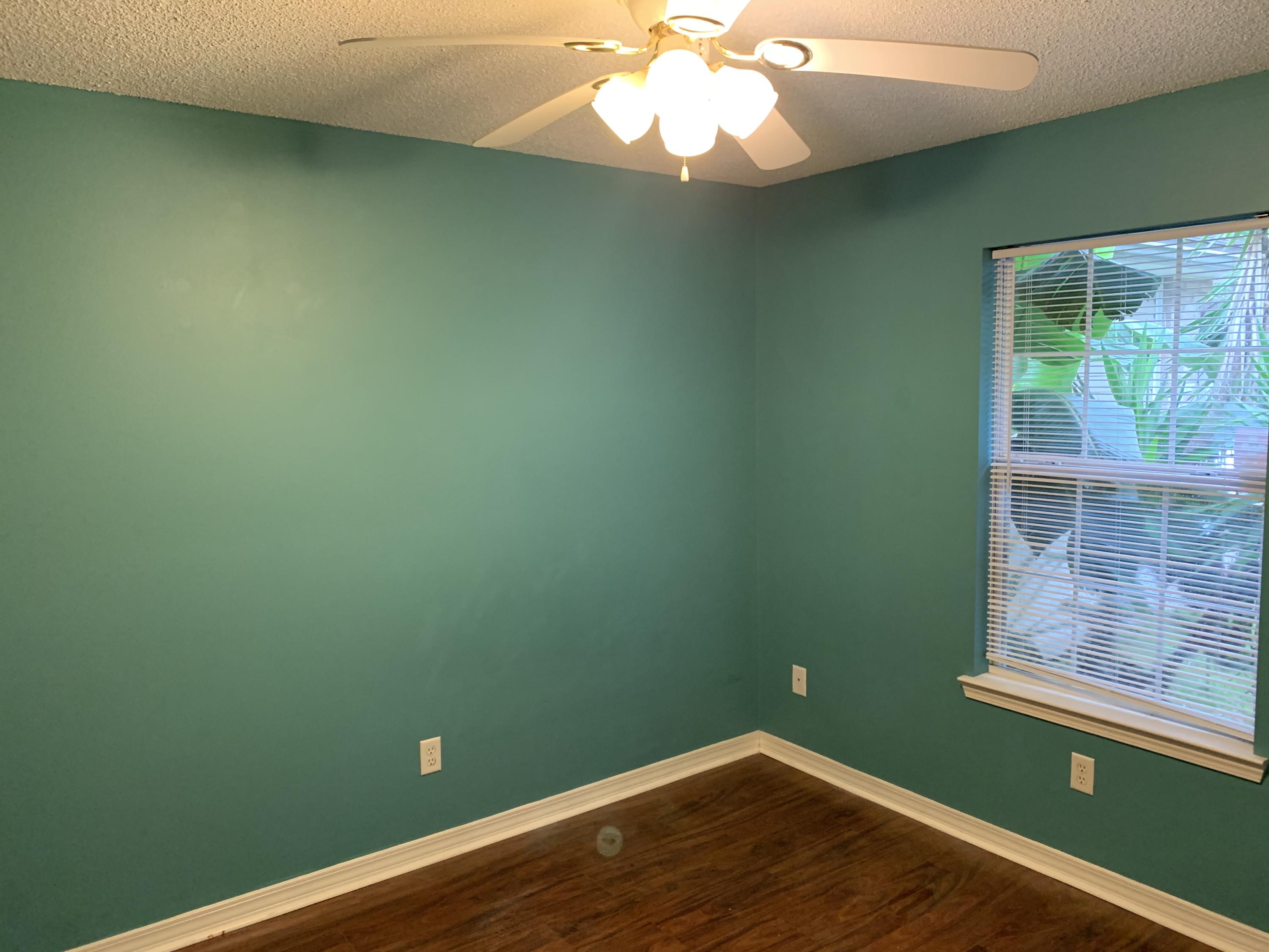SHANYN TAYLOR OAKS - Residential Lease