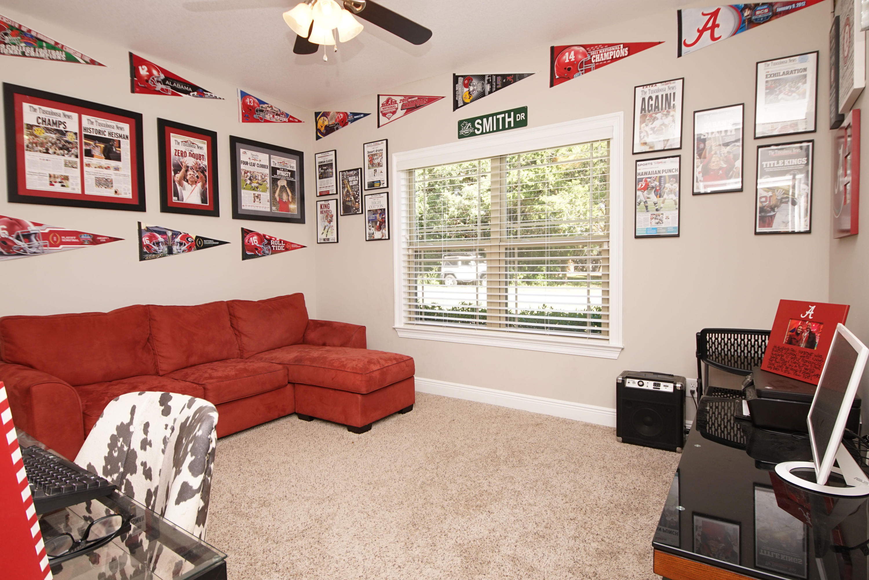 COLONIAL WOODS - Residential