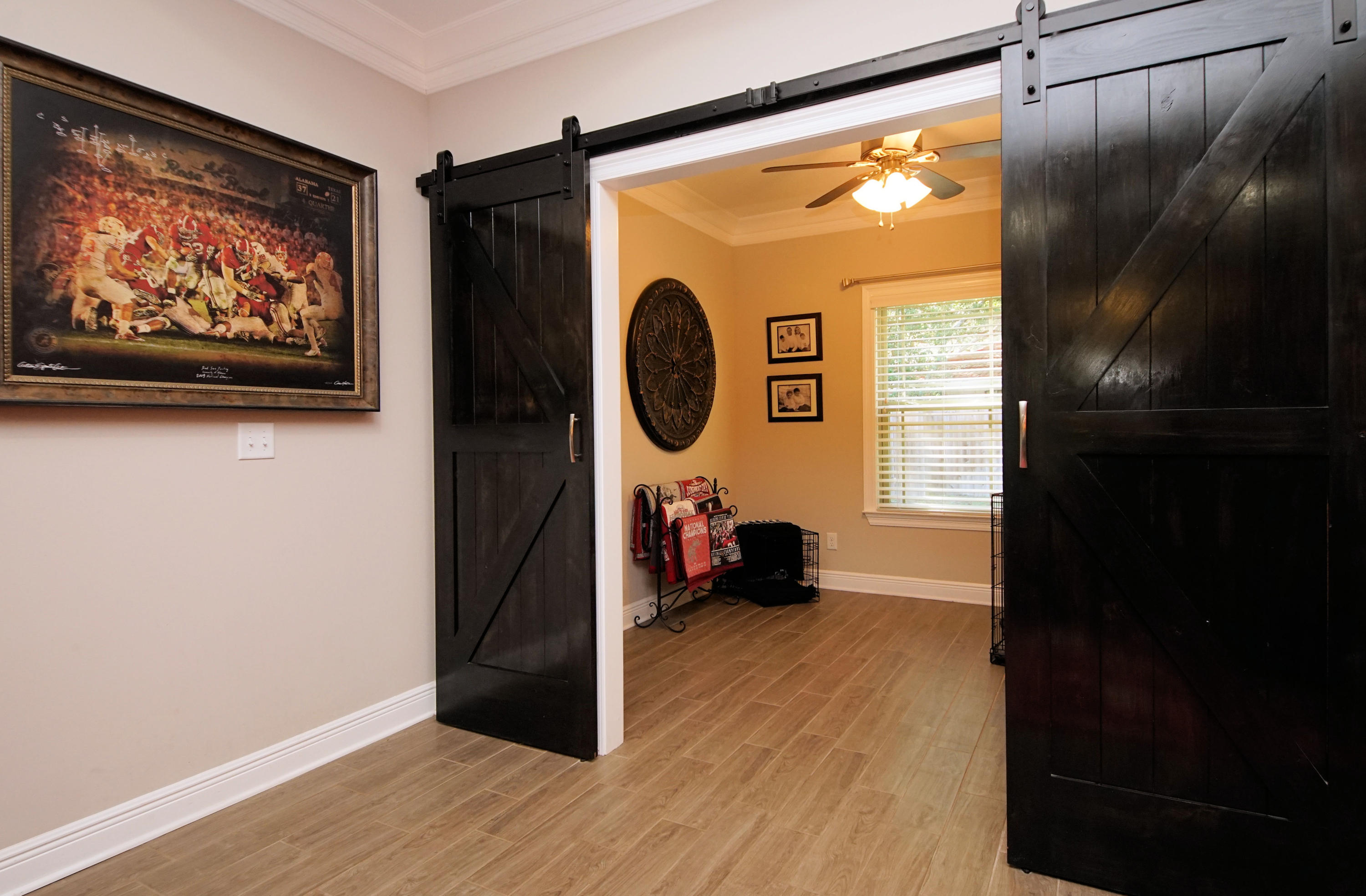 COLONIAL WOODS - Residential