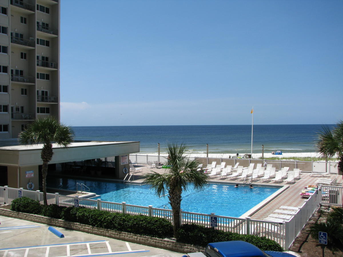 PINNACLE PORT - Residential