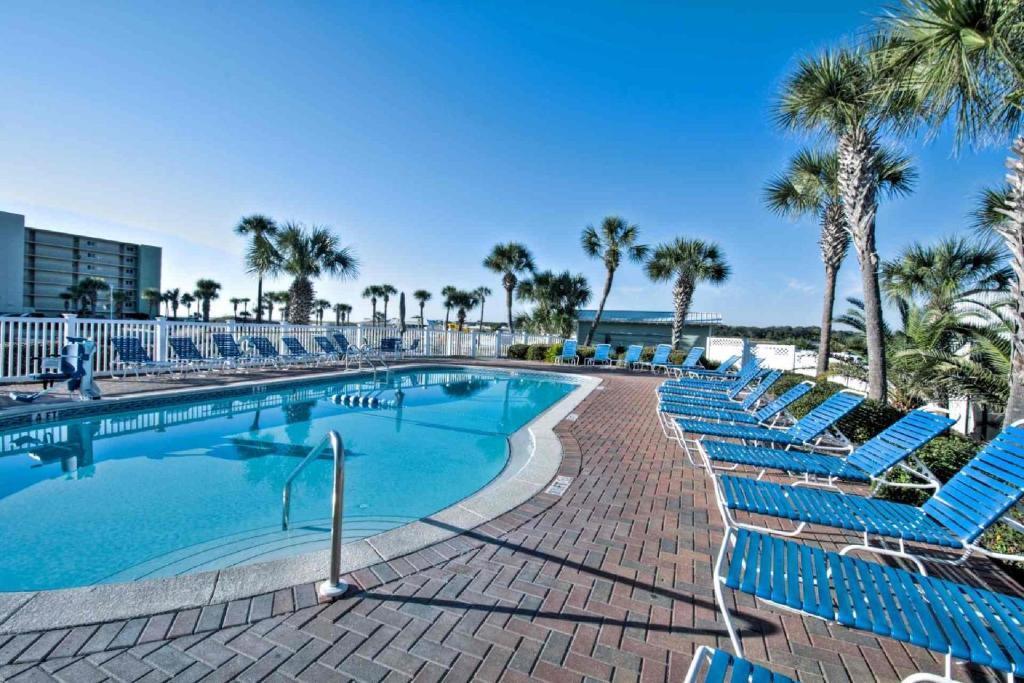PINNACLE PORT - Residential