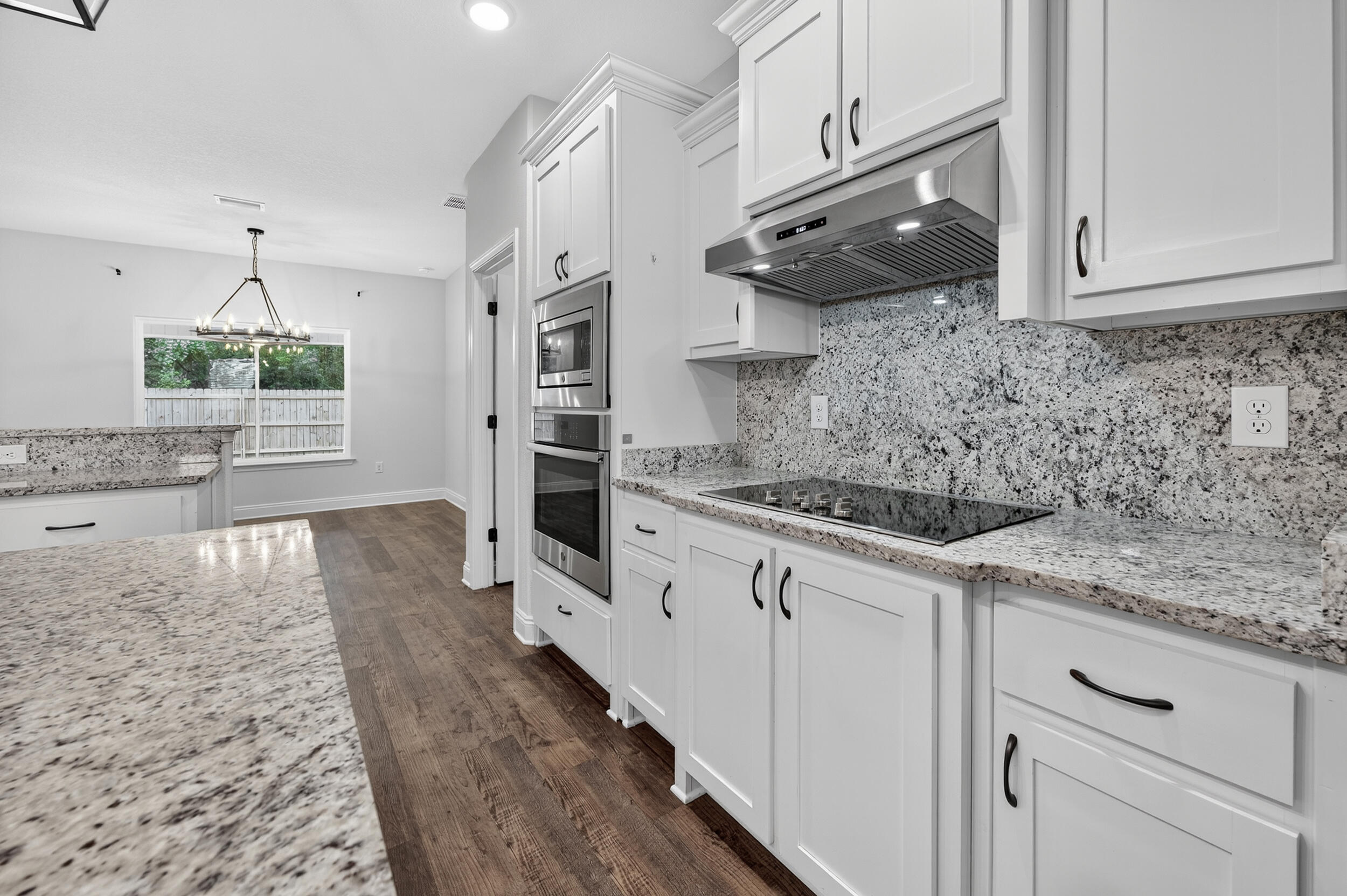 PLANTATION WOODS - Residential